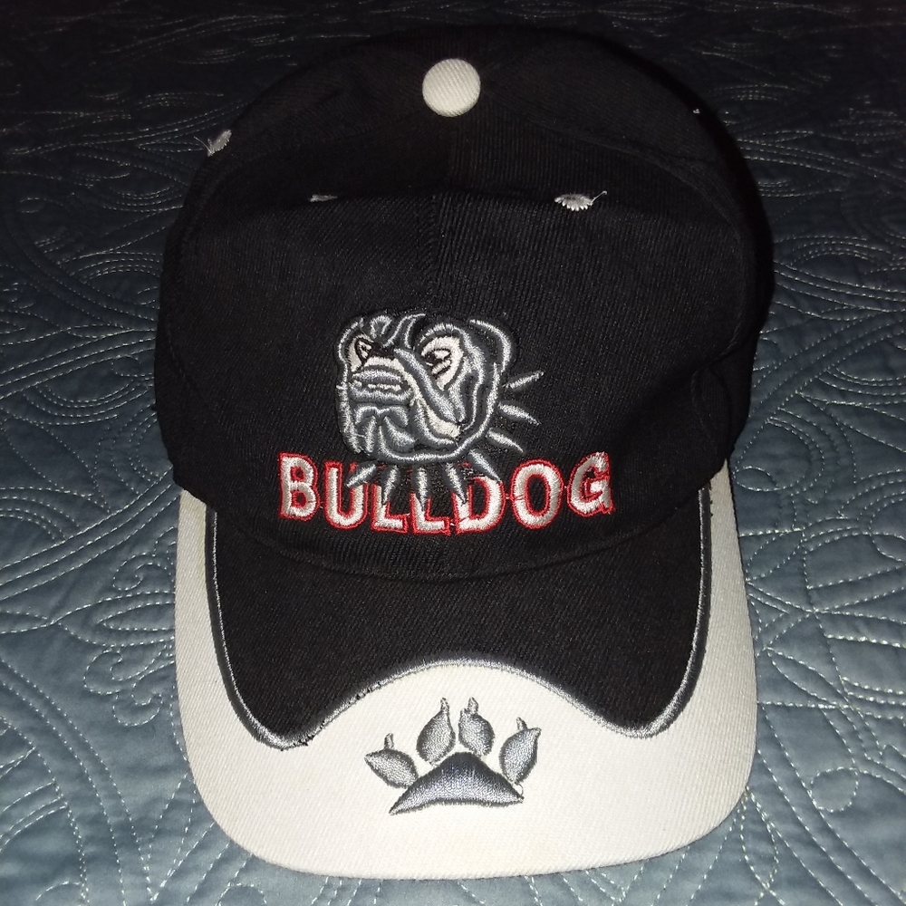 Black Bulldog hat